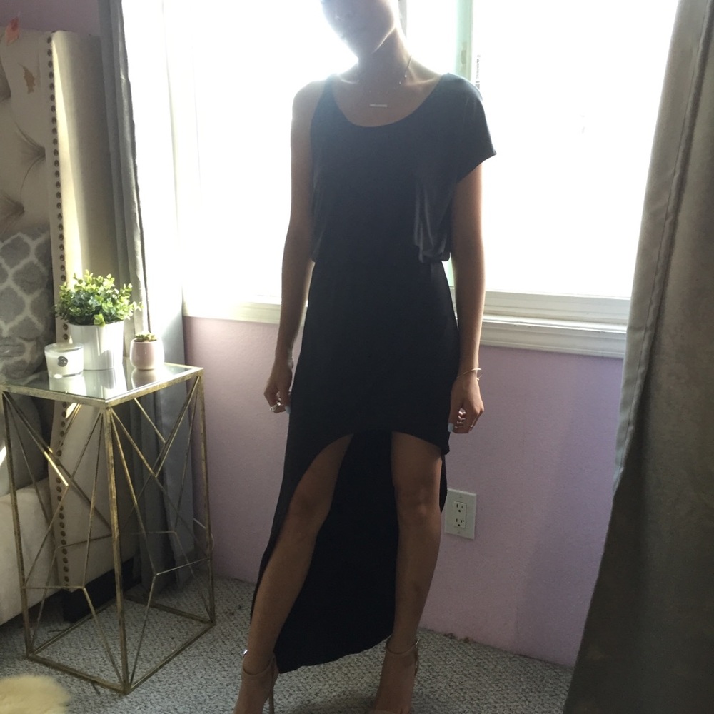 Asymmetrical black dress with one shoulder